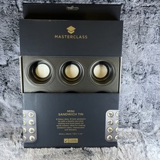 MasterClass Non-Stick 12 Hole