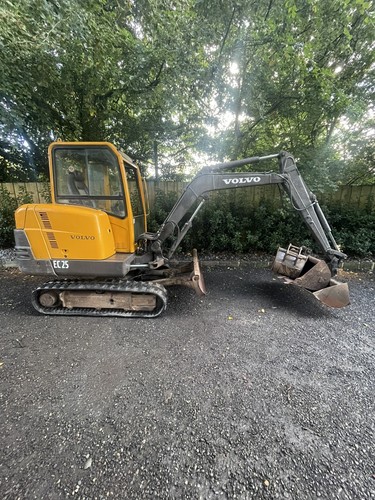 Volvo ec25 digger excavator - ec25,