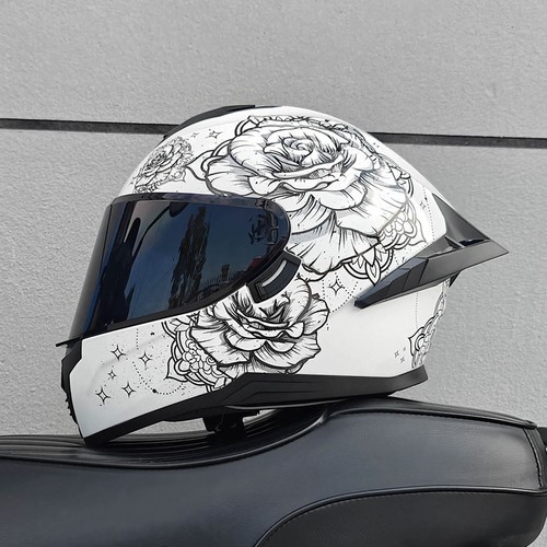 Full face motorcycle helmet - full,