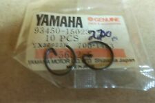 YAMAHA RD200 RS100 DT100 CS3 CS5 RT100 MX100 NOS PISTON CIRCLIPS - # 93450-15023