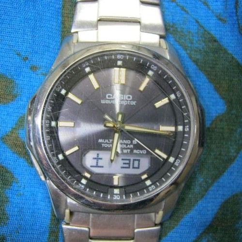 Casio wave ceptor radio - casio,