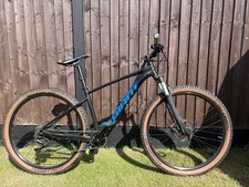 Giant Talon 4 Mountain Bike Medium 29”