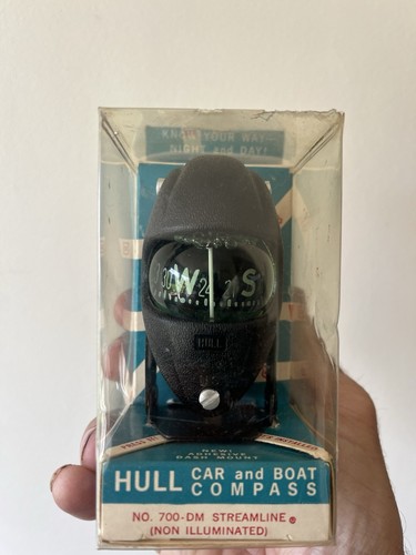 Hull car and boat - boat, compass