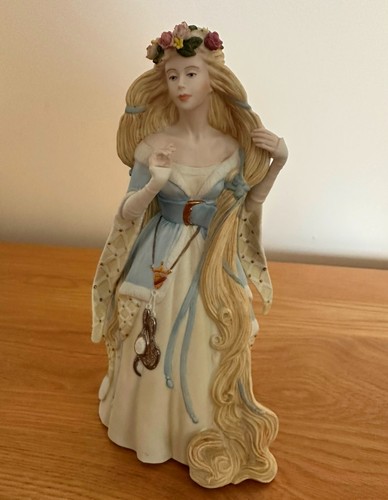 Vintage wedgwood rapunzel lady - vintage,