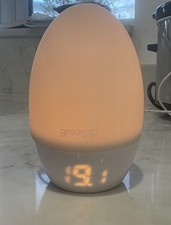 Tommee Tippee Groegg2 Digital Colour-Changing Nursery Thermometer and Nightlight