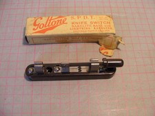 Vintage bakelite Goltone Knife