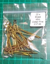 20 x Brass 45mm Cap Badge