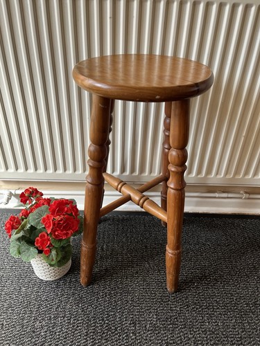 Vintage tall wooden stool bar - tall,