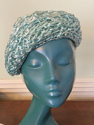 Vintage mid century - mid, pastel