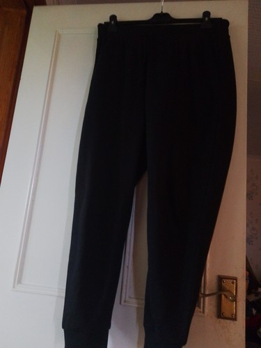 Woman black jogging bottoms - jogging,
