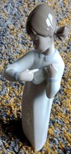 Lladro figurine girl with - lladro,