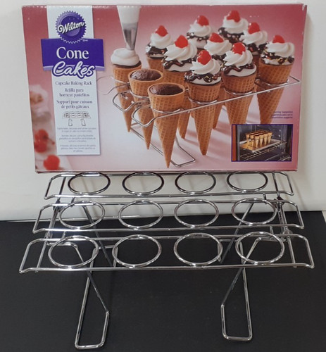 Wilton cone cup cake - ,