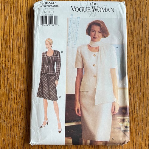 New vintage vogue 9242 - vintage,