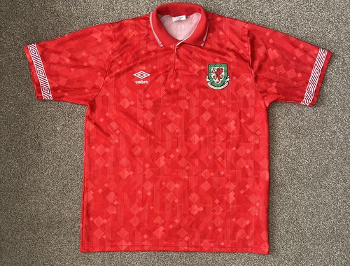 Wales 1990 1992 home - wales,