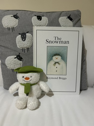 The snowman raymond briggs - by,