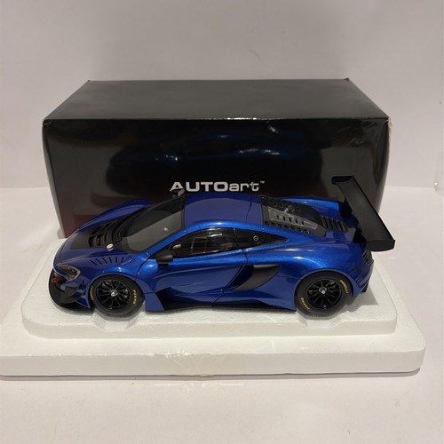 Autoart scale diecast - autoart, 1/18