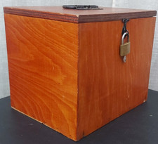 Wood Lockable Storage Box Wood Carry Box With Padlock Suitable For Many Things