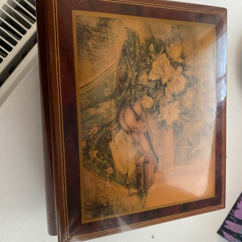 Lena liu music - box, of