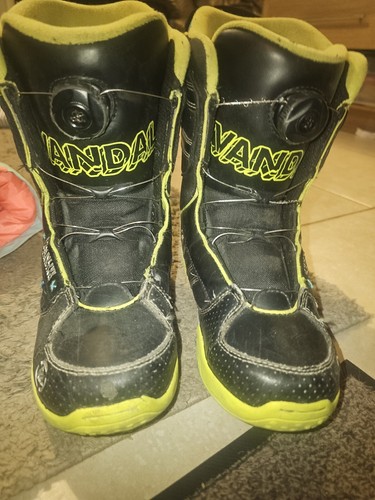 Vandal snowboard boots size - boots,