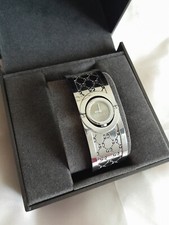 GUCCI GENUINE LADIES TWIRL