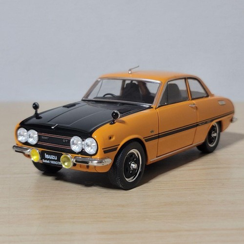 Domestic famous car - 1/24,