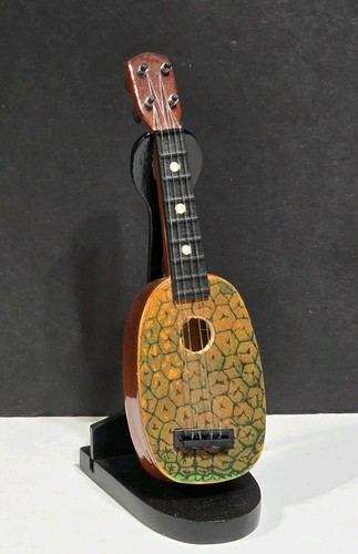 Miniature pineapple style - miniature,