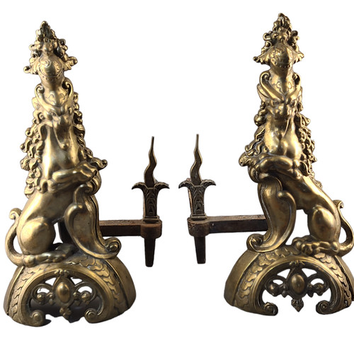 Antique brass griffin - ,