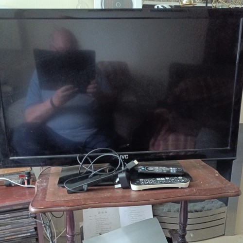 Jvc 32in black - jvc,