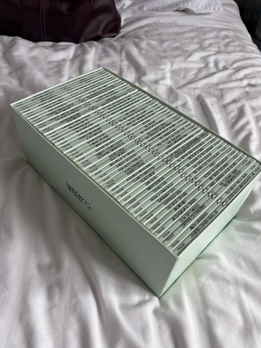 Penguin classics modern - classics,