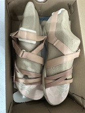 Merrell Woman’s Harbor