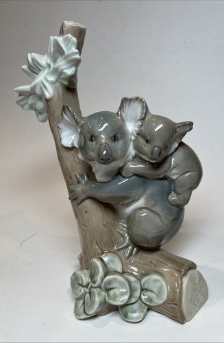 Lladro 5461 koala love retired - lladro,