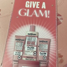 Soap & Glory Give A Glam! 4
