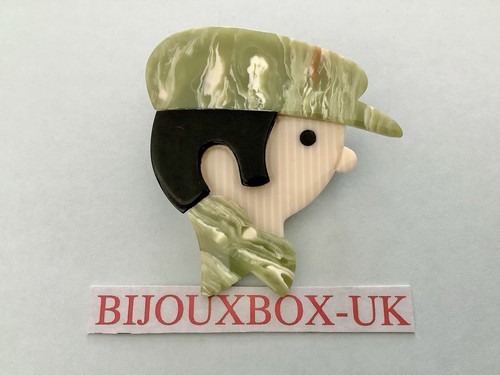 Lea stein gavroche brooch - lea,
