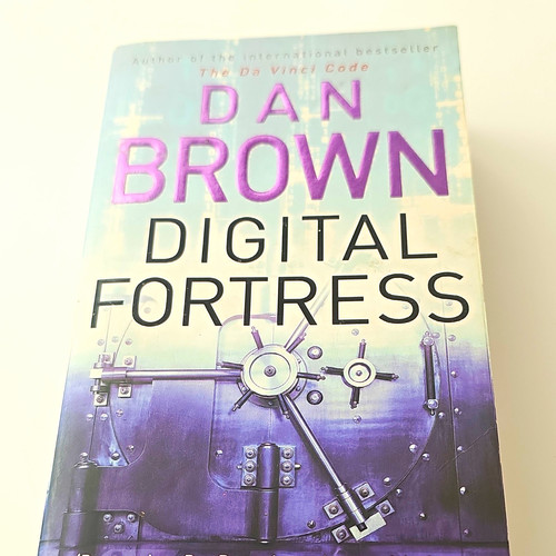 Digital fortress dan - digital,