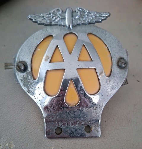Vintage car grill - vintage, badge