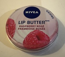 Nivea Lip Butter RASPBERRY