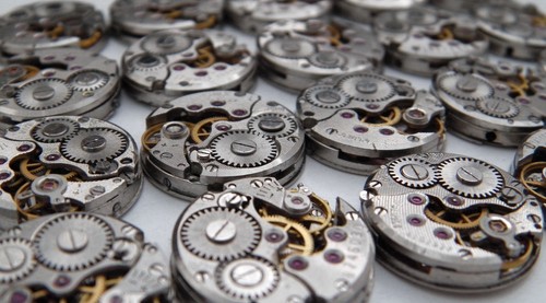 Round watch movements - 24,
