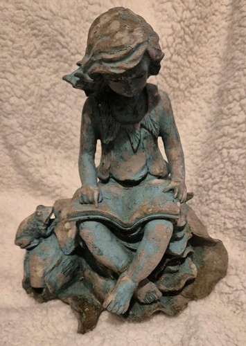 Rustic figurine lady - of,