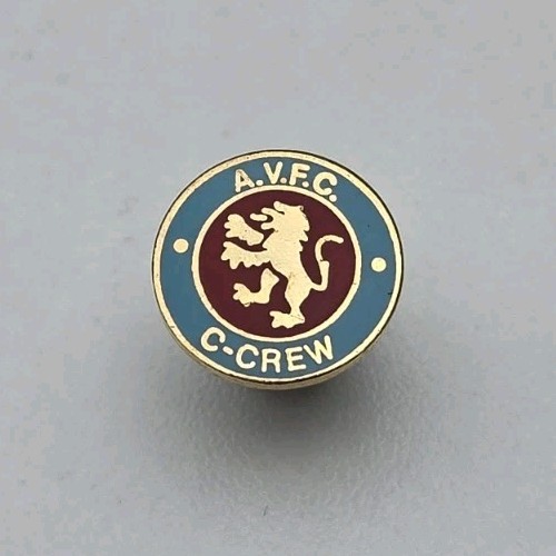 Aston villa crew vintage pin - vintage,