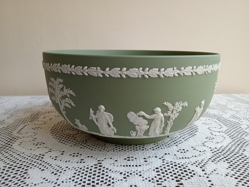 Green wedgwood jasper ware - green,