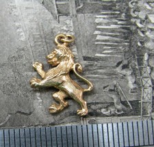 Charm Lion Yellow  9CT Gold - 375 Charm Original  1970s  - Pendant   (R3PV)