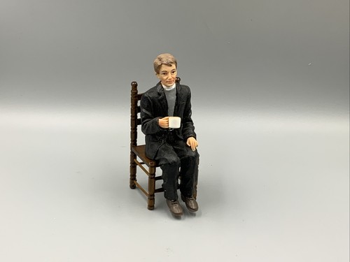 Dolls house resin - house,