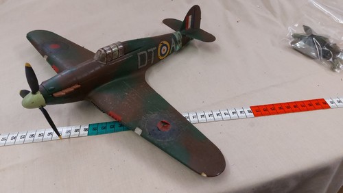 Scale hawker hurricane - scale,