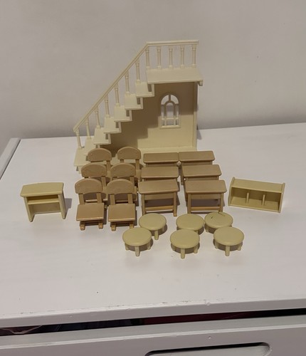 Sylvanian families berry grove - families,