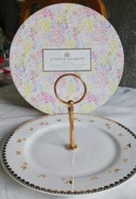 Single Tier Cake Stand. Fine China With Gold Metal Handle. 20cm Diam. With Box