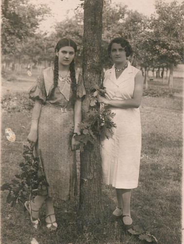 Vintage 30s photo two - vintage,