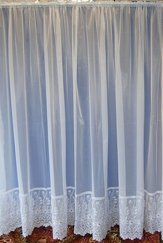 Cyprus plain white net - plain,
