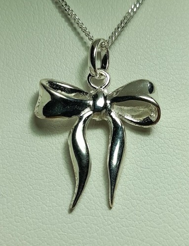 Silver bow pendant necklace - silver,