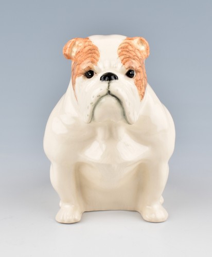 Beswick dogs seated - -,