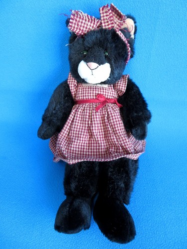 Nadia black white plush - &,